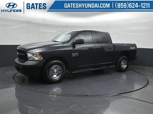 Used 2019 RAM 1500 Tradesman w/ Popular Equipment Group AWD/4WD image 7