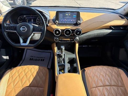 Used 2021 Nissan Sentra SV w/ SV Premium Package image 10