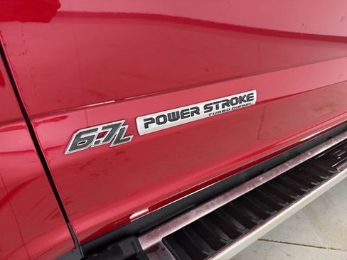 Used 2022 Ford F250 Lariat w/ Lariat Ultimate Package image 7