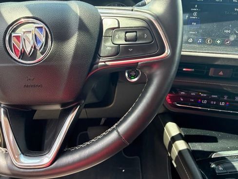Used 2022 Buick Envision Preferred FWD image 23