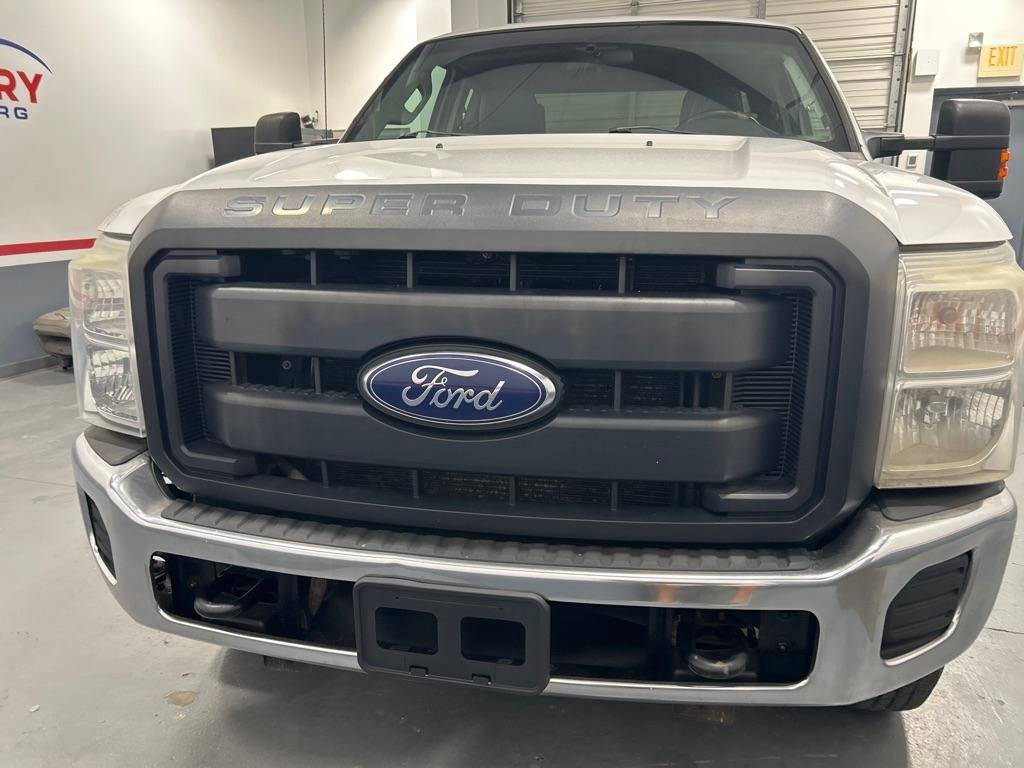 Used 2014 Ford F250 XL w/ Power Equipment Group AWD/4WD image 6