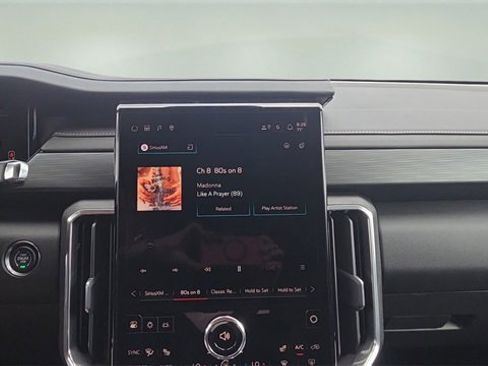 New 2026 GMC Acadia Elevation w/ Elevation Premium Package image 10