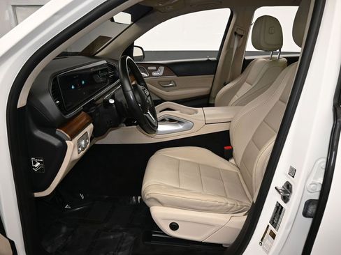 Used 2023 Mercedes-Benz GLE 450 4MATIC image 11