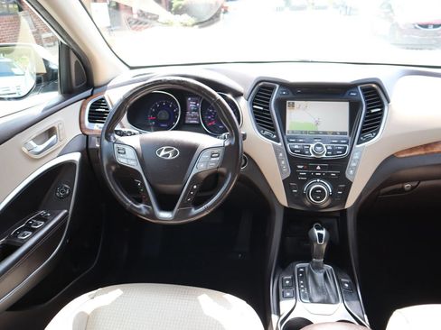 Used 2014 Hyundai Santa Fe Limited FWD image 23