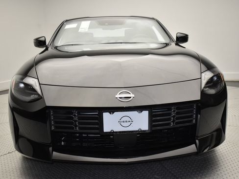 New 2026 Nissan Z Sport w/ Floor Mat Package RWD image 2