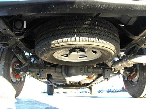 Used 2025 Chevrolet Express 2500 Extended w/ Communications Package image 38