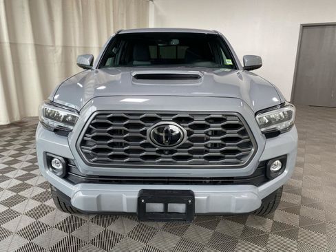 Used 2021 Toyota Tacoma TRD Sport w/ Advanced Technology Package RWD image 2