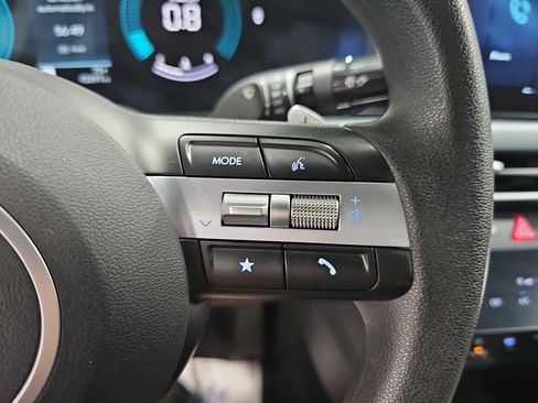 Certified 2025 Hyundai Sonata SEL FWD image 17
