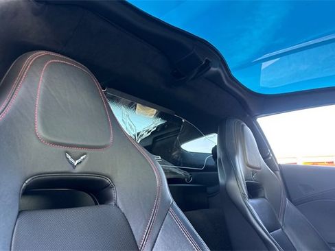 Used 2017 Chevrolet Corvette Stingray Coupe image 15