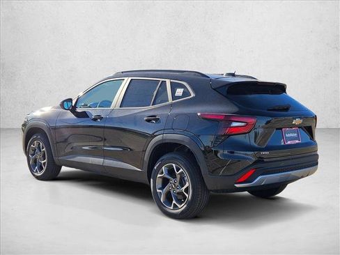 New 2026 Chevrolet Trax LT image 9