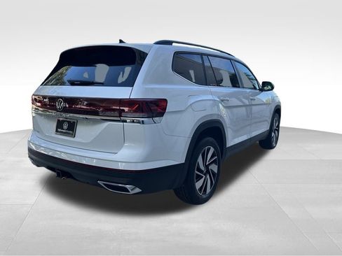 New 2026 Volkswagen Atlas SE FWD image 5