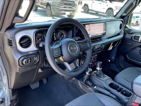 New 2026 Jeep Gladiator Willys image 6