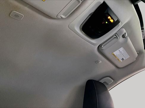 Used 2025 Toyota Corolla LE FWD image 14
