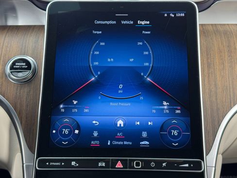 Used 2024 Mercedes-Benz GLC 300 GLC 300 w/ Exclusive Trim Pack image 32