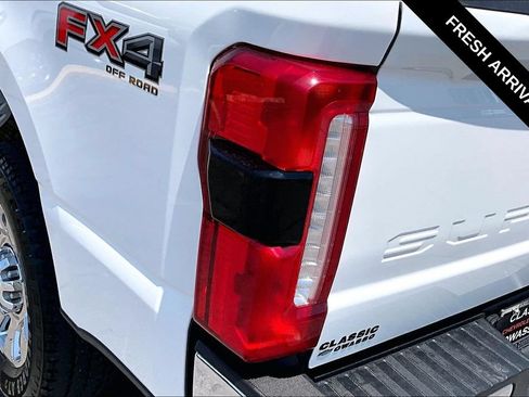 Used 2024 Ford F250 Lariat w/ Chrome Package AWD/4WD image 24