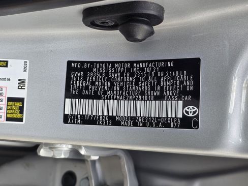 Used 2022 Toyota Corolla LE FWD image 29
