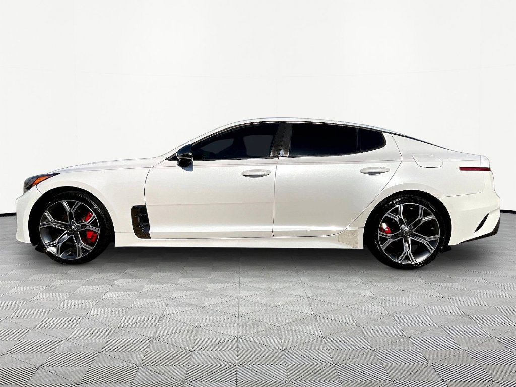 Used 2019 Kia Stinger GT1 RWD image 9