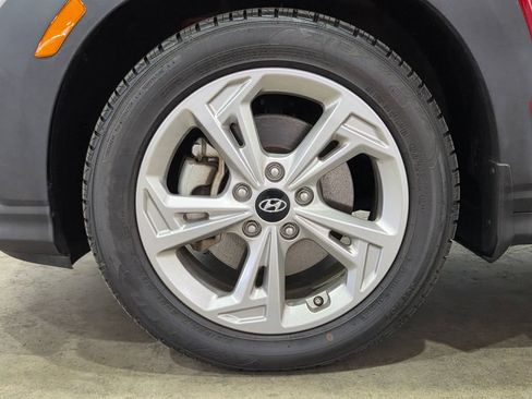 Used 2022 Hyundai Kona SEL w/ Cargo Package AWD/4WD image 18