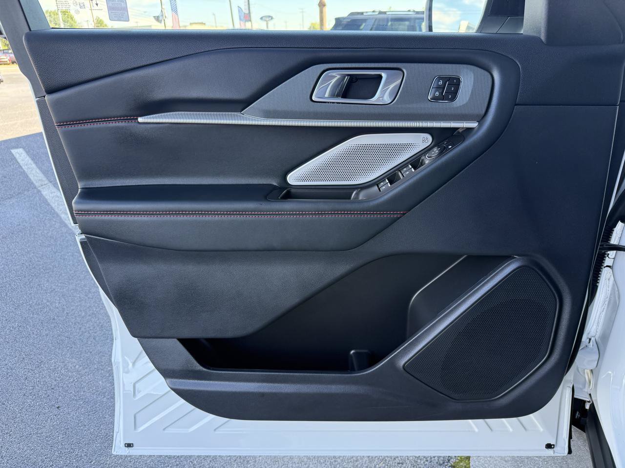 Used 2026 Ford Explorer ST w/ Sun And Sound Package AWD/4WD image 9