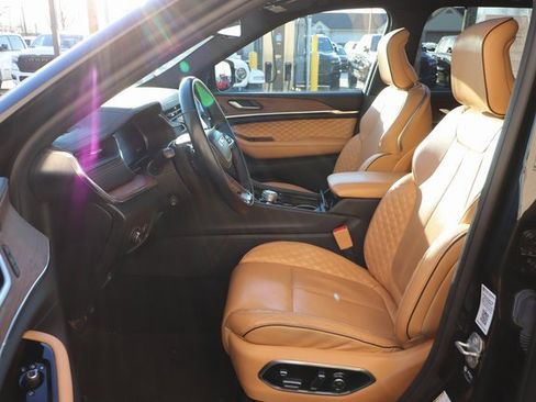 Used 2023 Jeep Grand Cherokee Summit w/ Adv Protech Group IV image 12