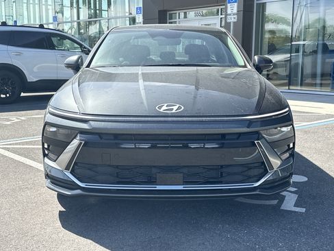 New 2026 Hyundai Sonata SEL FWD image 3