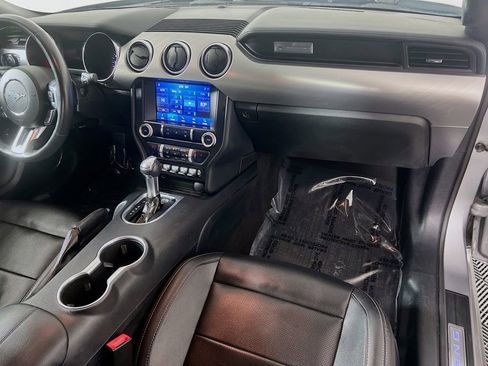 Used 2021 Ford Mustang Premium image 22