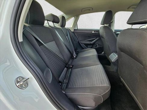 Used 2025 Volkswagen Jetta S FWD image 18