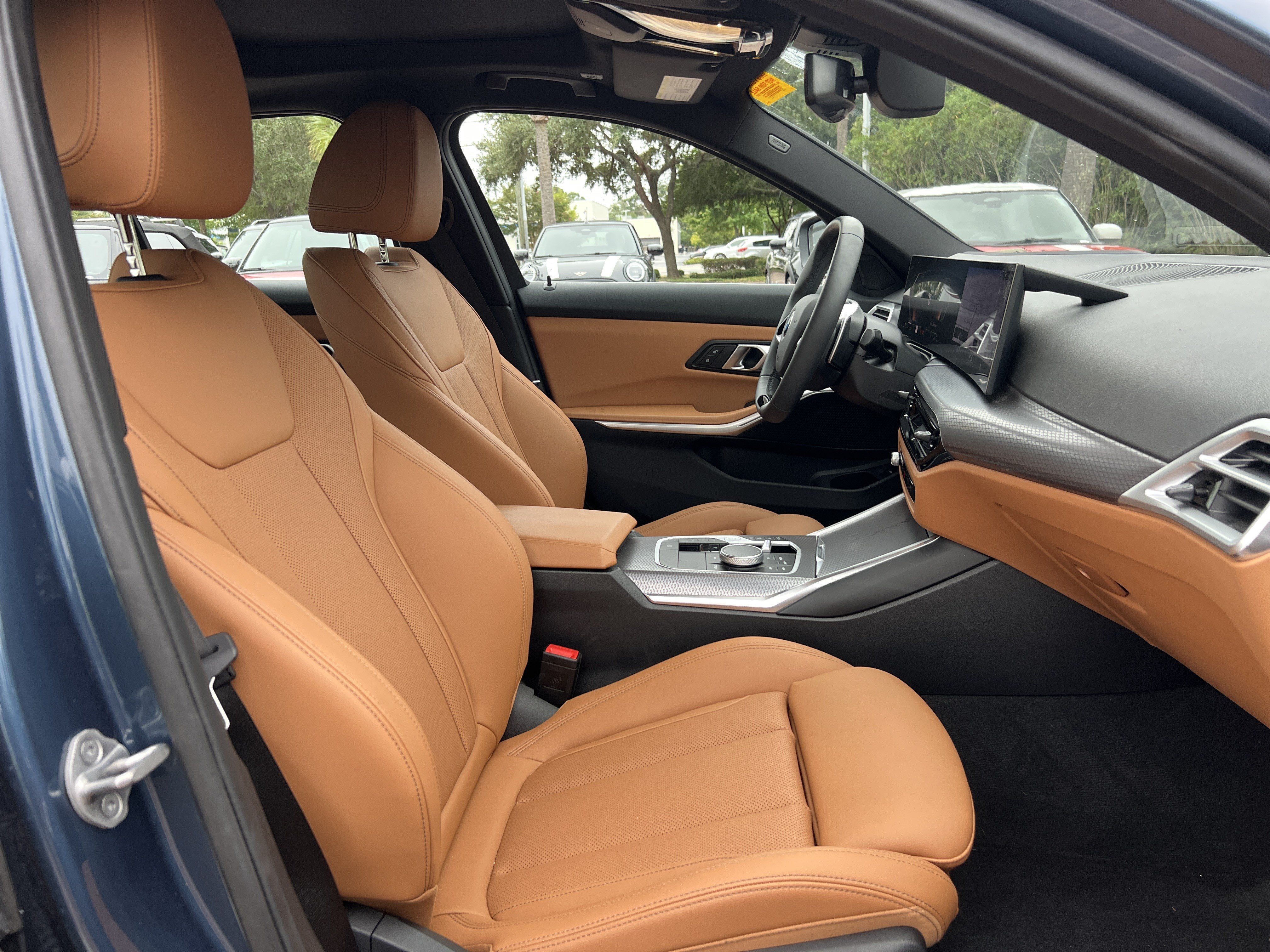 Certified 2026 BMW 330i Sedan RWD image 33
