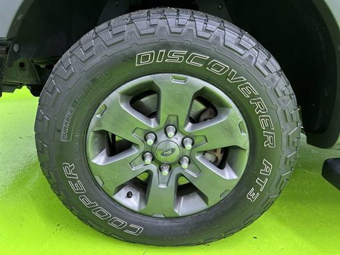 Used 2014 Ford F150 FX4 w/ Equipment Group 402A Luxury AWD/4WD image 16