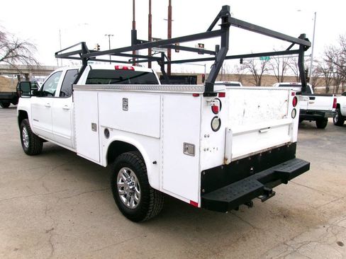 Used 2017 Chevrolet Silverado 3500 LT image 3