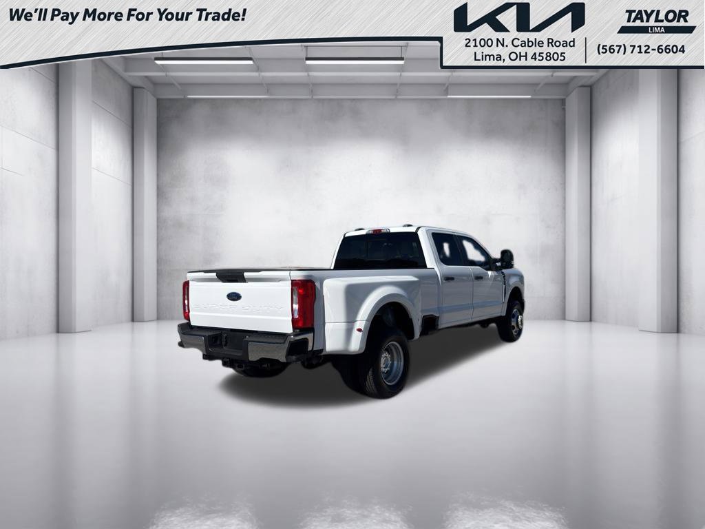 Used 2024 Ford F350 XL AWD/4WD image 2