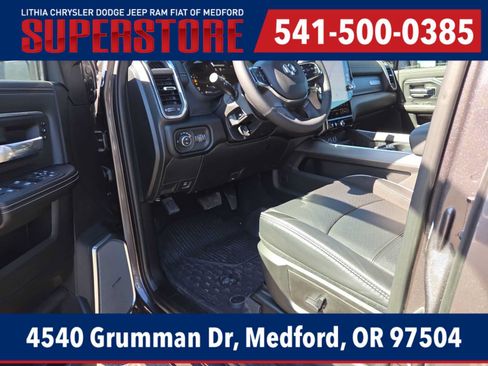 New 2026 RAM 3500 Laramie AWD/4WD image 10