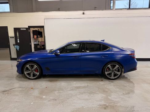 Used 2025 Genesis G70 3.3T Advanced image 2