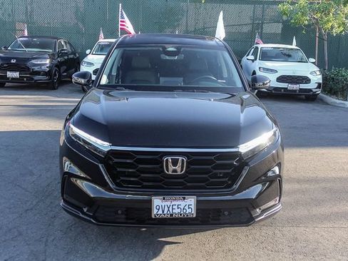 Used 2025 Honda CR-V EX-L image 2