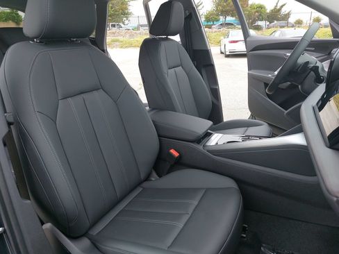 New 2026 Audi Q5 Premium AWD/4WD image 10