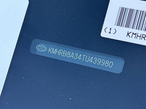 New 2026 Hyundai Venue SE image 30