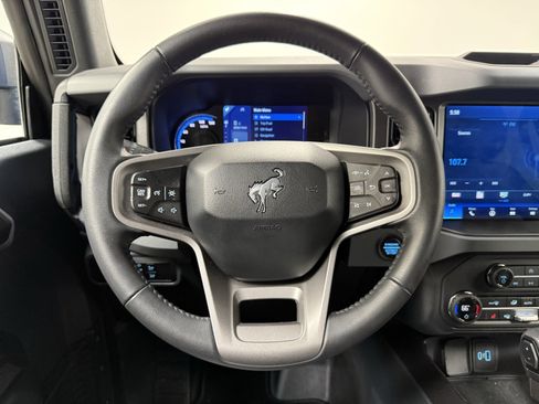 Used 2024 Ford Bronco Black Diamond image 26