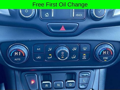 Used 2019 GMC Terrain SLT image 18