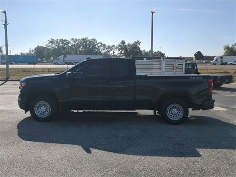 Used 2024 Chevrolet Silverado 1500 W/T image 8