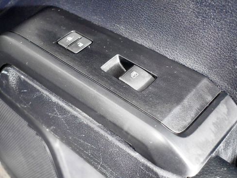 Used 2021 Toyota Tacoma SR image 27