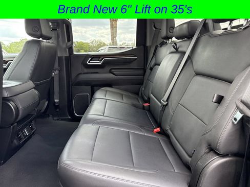 Used 2025 GMC Sierra 1500 SLT AWD/4WD image 23