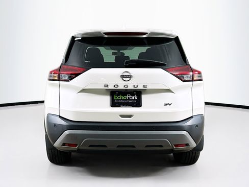 Used 2023 Nissan Rogue SV image 7