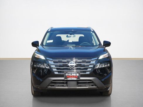 New 2026 Nissan Rogue SV w/ SV Premium Package image 4