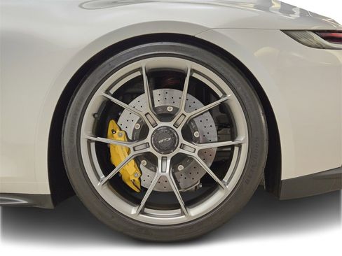 Used 2022 Porsche 911 GT3 image 15