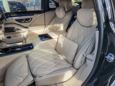 Used 2023 Mercedes-Benz Maybach S 680 4MATIC image 11