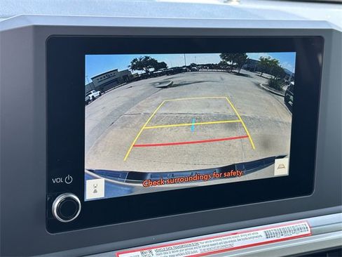 Certified 2025 Toyota Tacoma SR5 image 18