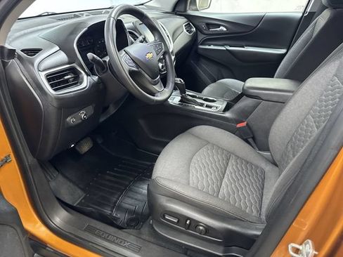 Certified 2018 Chevrolet Equinox LT AWD/4WD image 11