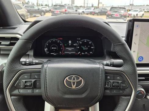 Used 2025 Toyota Tacoma TRD Sport RWD image 32