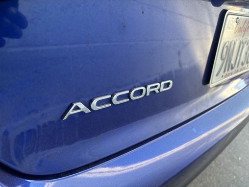 Used 2024 Honda Accord Sport image 3