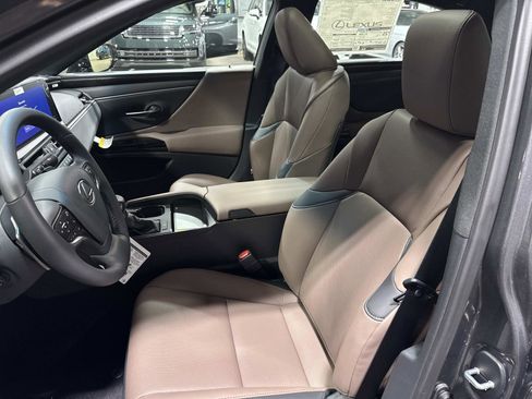 New 2025 Lexus ES 350 w/ Premium Package image 21